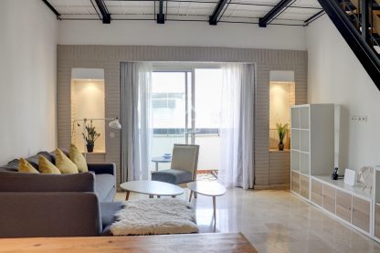 Superbe appartement avec mezzanine à la Marina