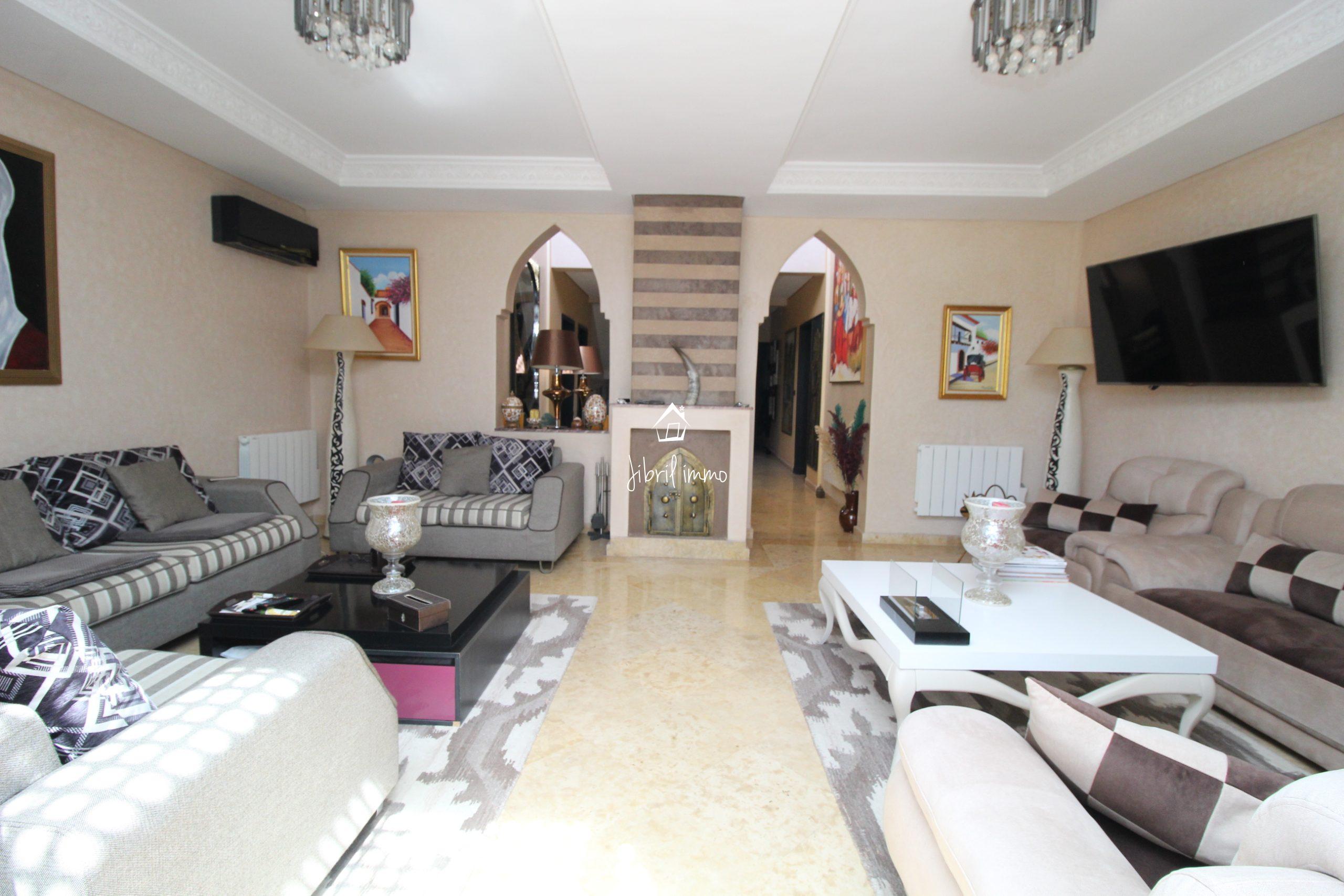 PREMIUM! Villa de luxe à vendre, Agadir – 338 m², à 5 min des Golfs d’Agadir