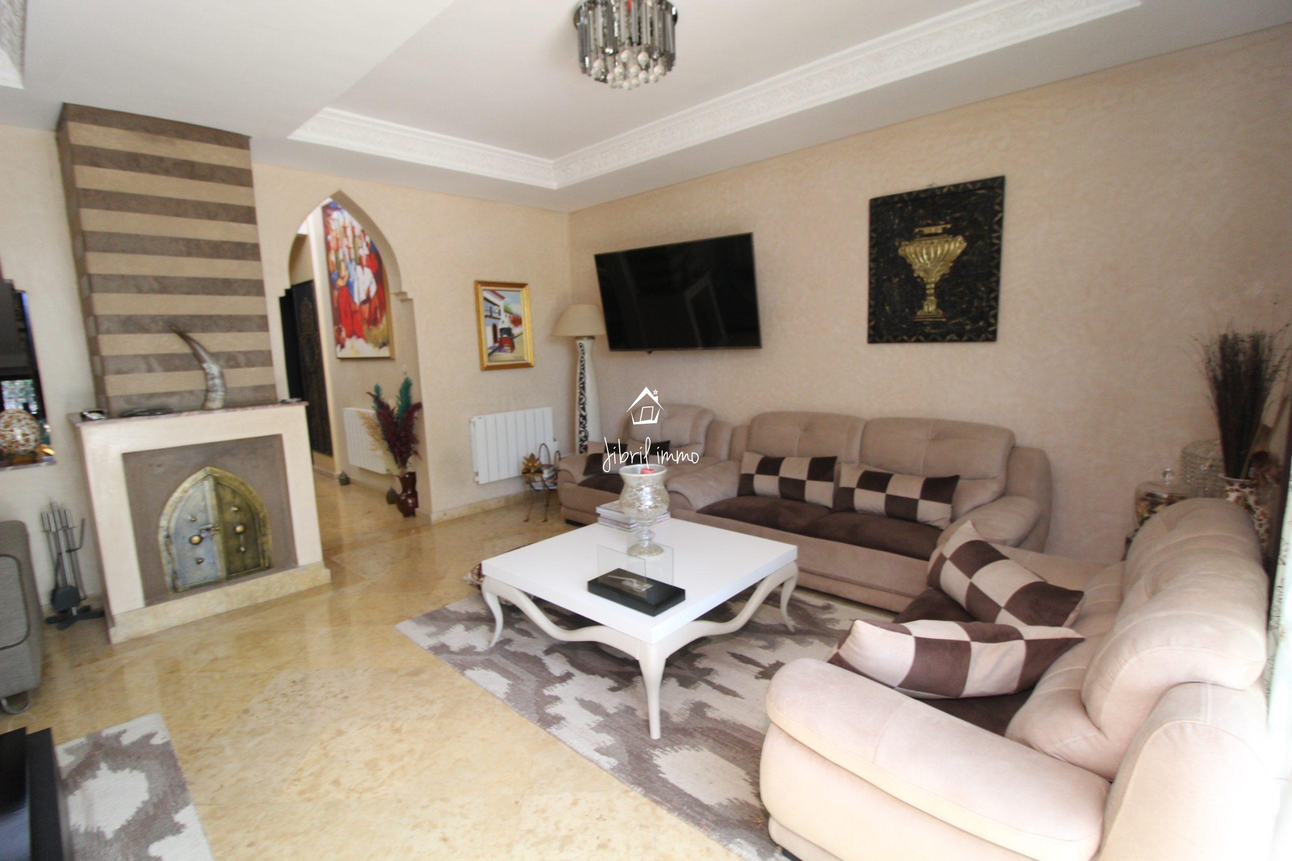 PREMIUM! Villa de luxe à vendre, Agadir – 338 m², à 5 min des Golfs d’Agadir