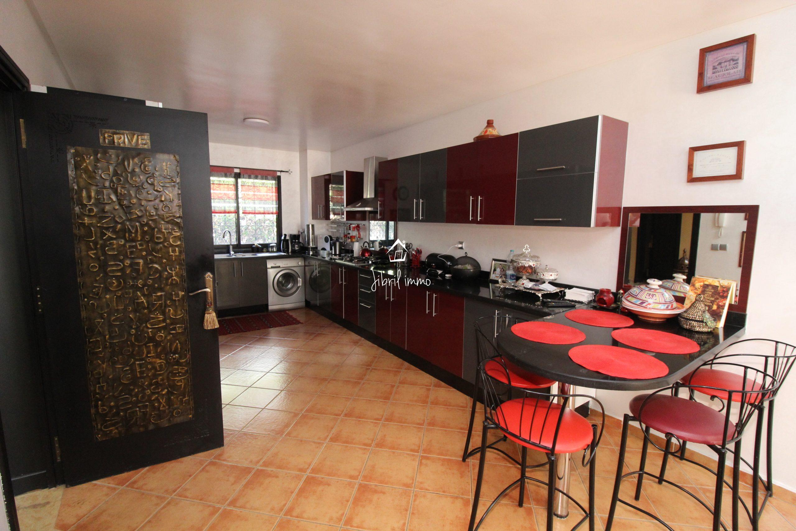 PREMIUM! Villa de luxe à vendre, Agadir – 338 m², à 5 min des Golfs d’Agadir