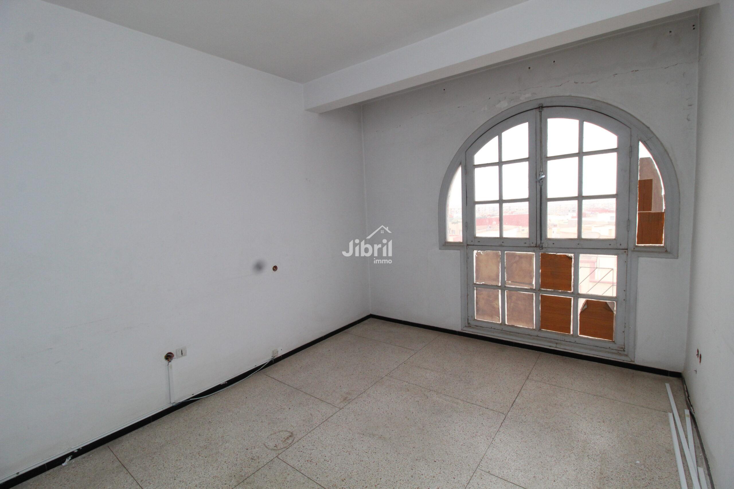Bureau à louer Av Hassan 1er cité Dakhla Agadir