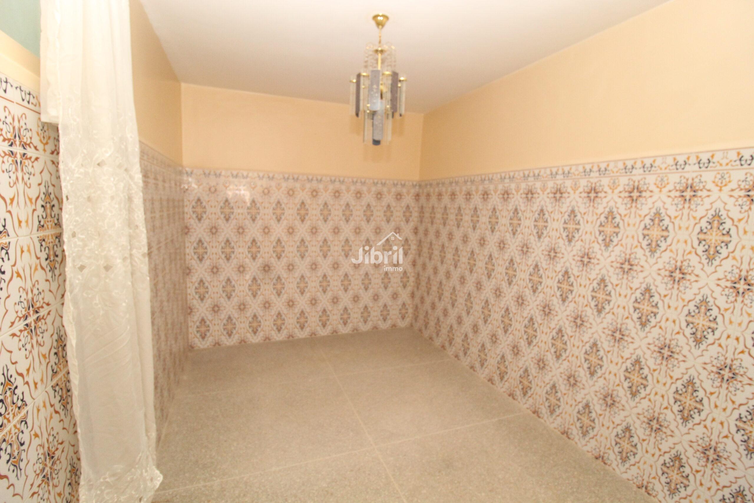 Maison avec Potentiel de Transformation en Riad – Erac Bouargane, Agadir