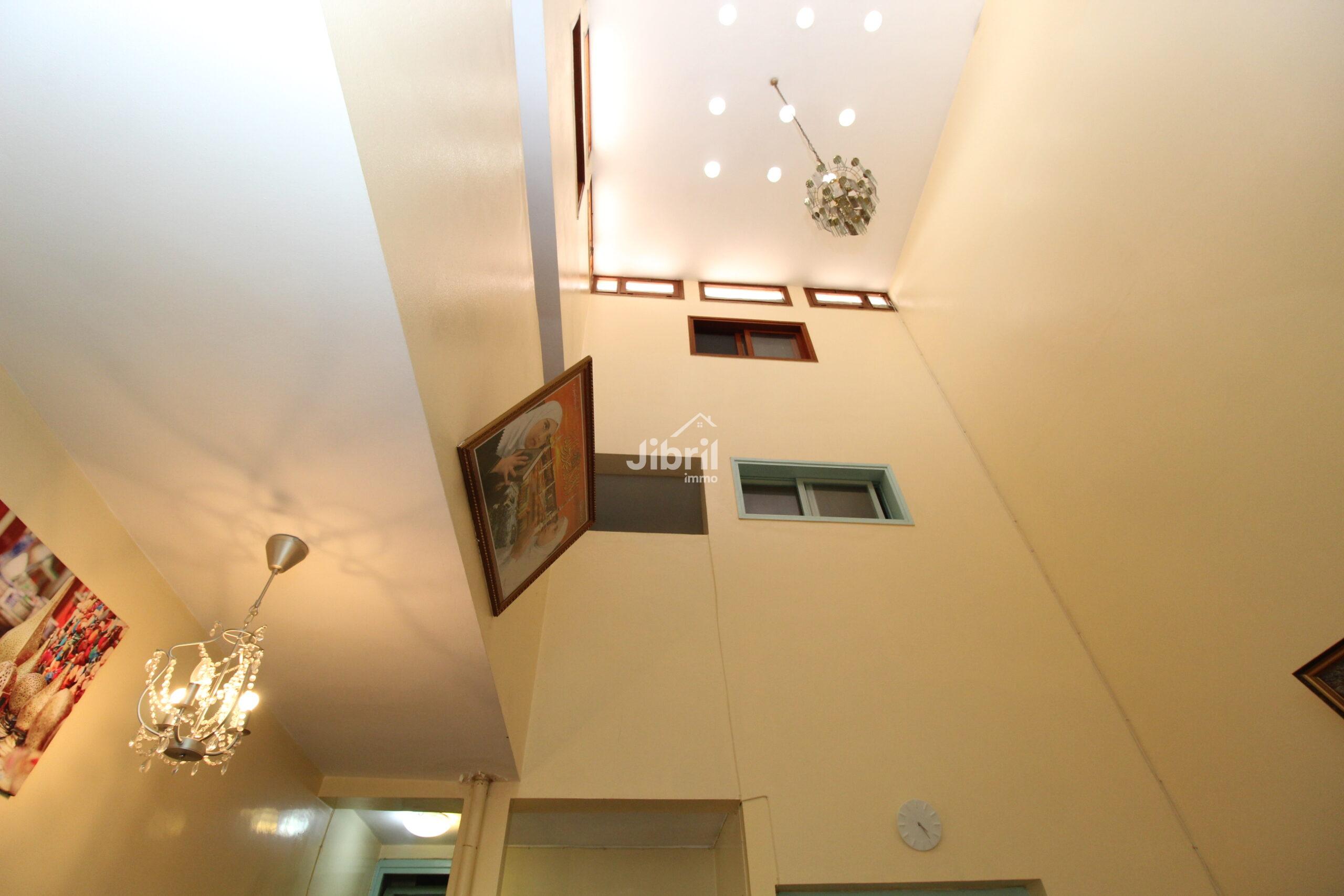 Maison avec Potentiel de Transformation en Riad – Erac Bouargane, Agadir