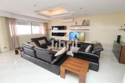 Bien très prisé: Appartement en Location Hay Mohammadi – Vue panoramique sur Agadir et la mer