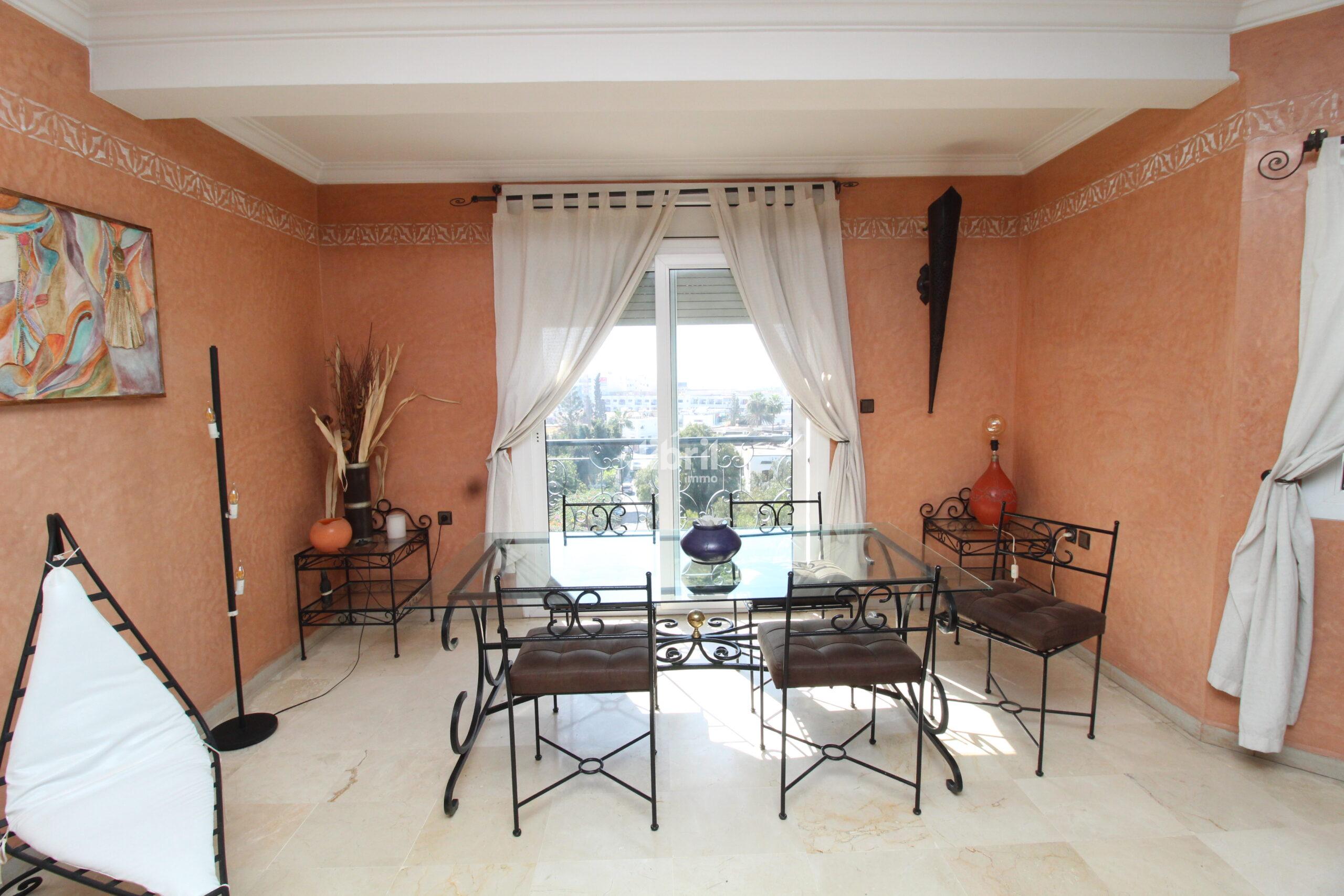 Appartement Spacieux avec Vue Imprenable sur Agadir