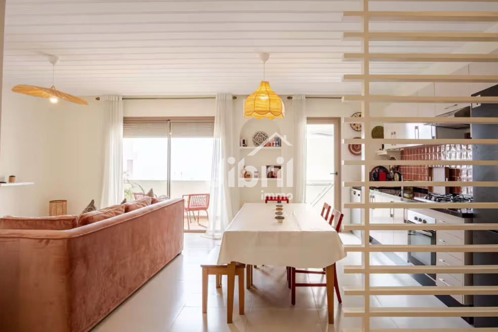 A vendre: Appartement meublé, Anza, VUE MER!