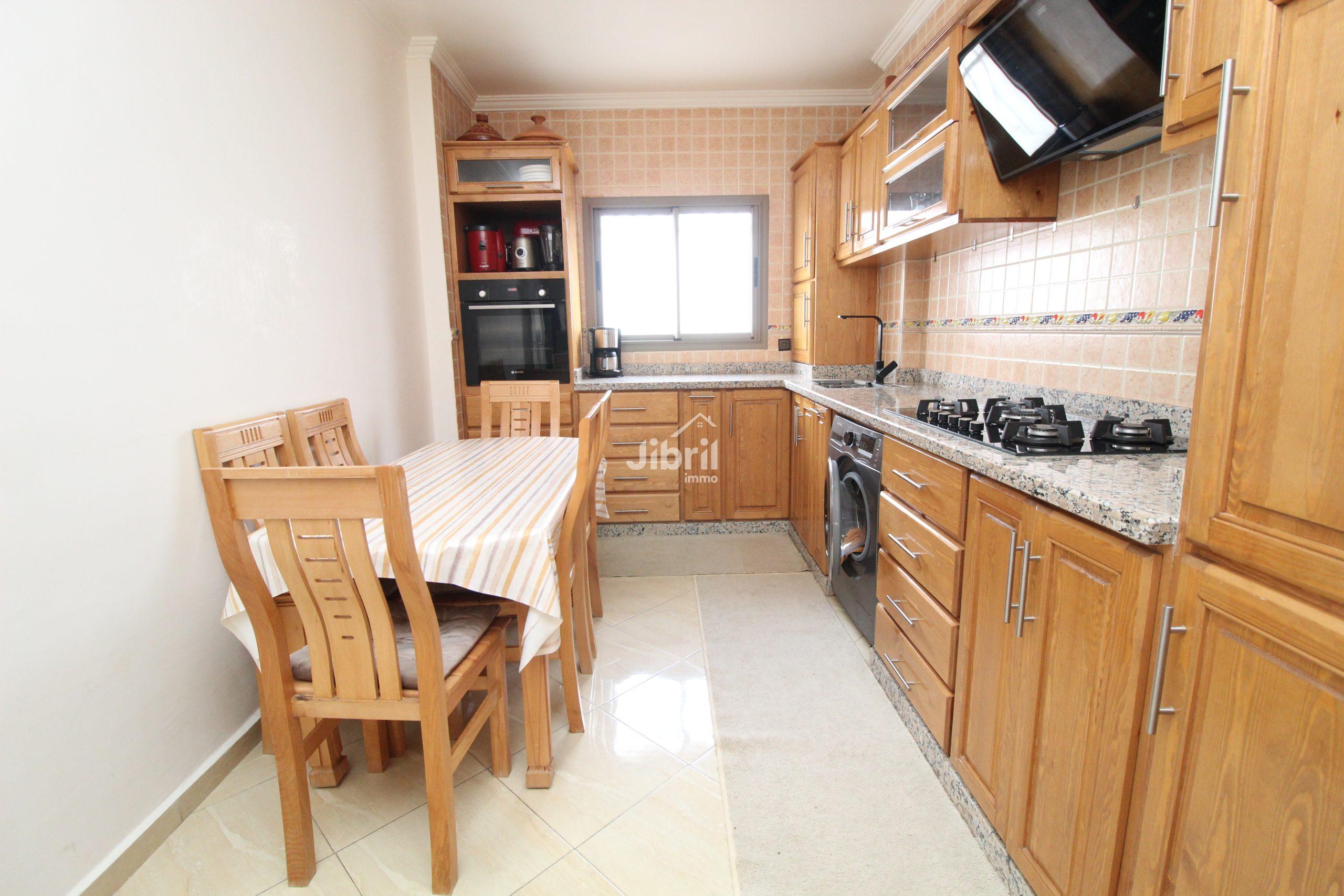Appartement lumineux et confortable à Hay Mohamadi, Agadir
