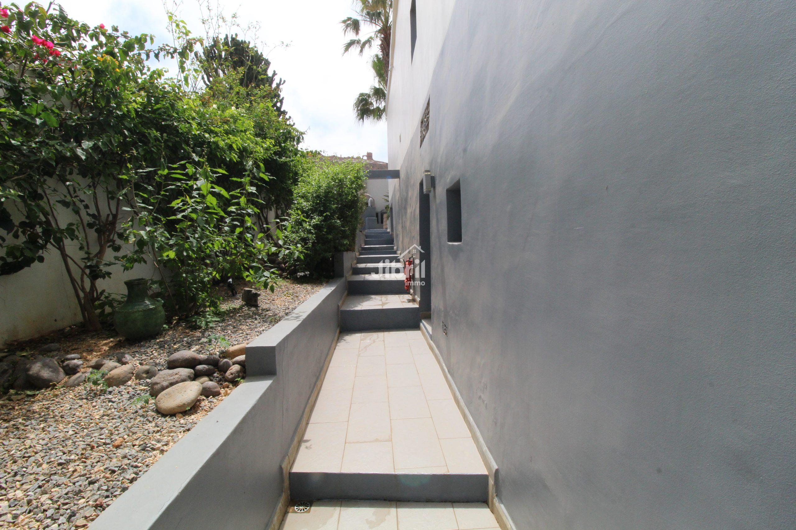 Villa de charme à Mirleft – Vue panoramique, nature, et confort absolu