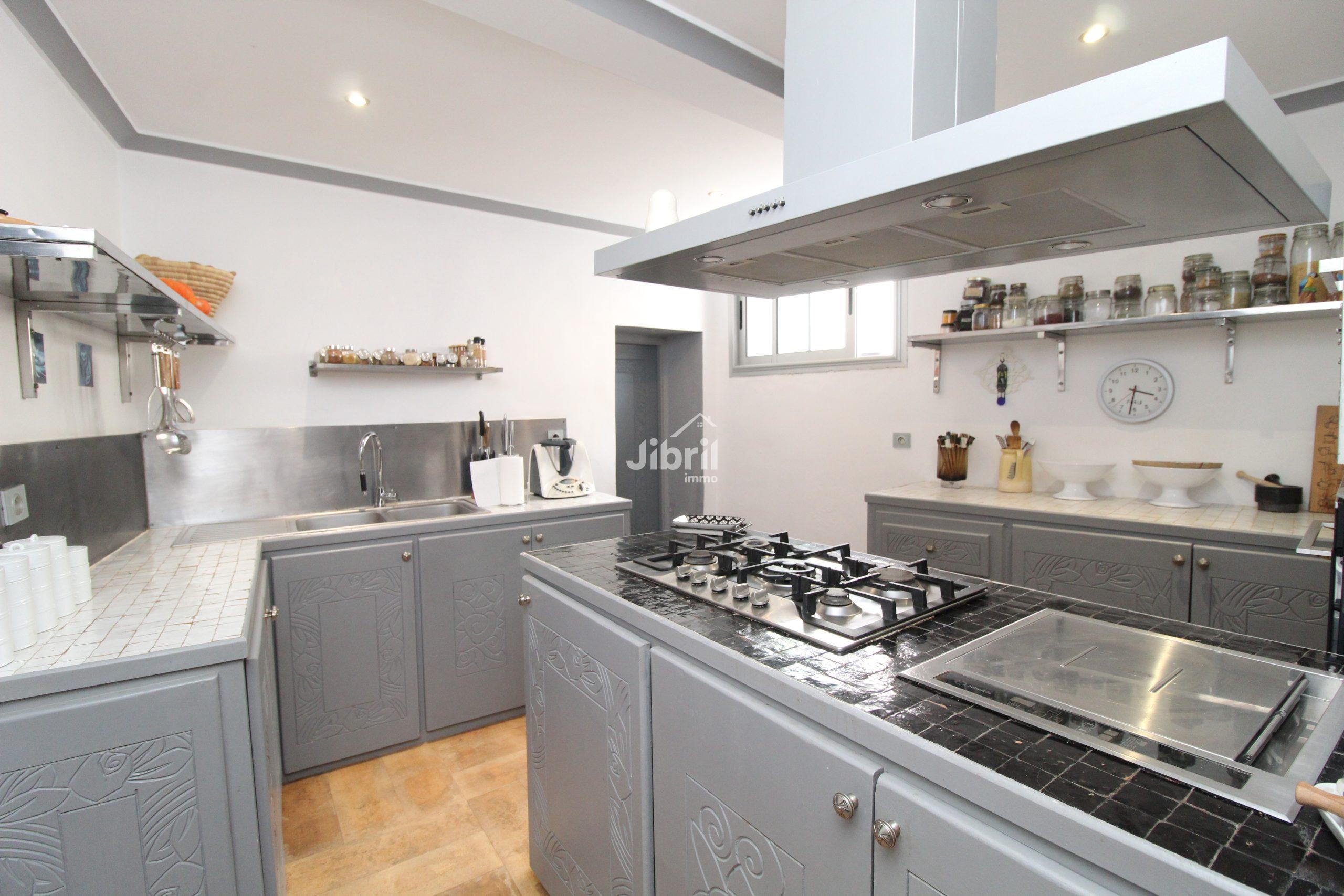 Villa de charme à Mirleft – Vue panoramique, nature, et confort absolu