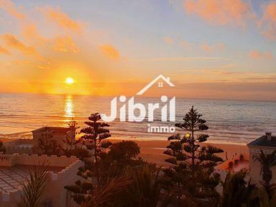Villa plain-pied avec piscine privée, jardin et accès plage à pied – Aglou