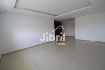 Grand appartement au 10e étage – Hay Mohammadi, Agadir