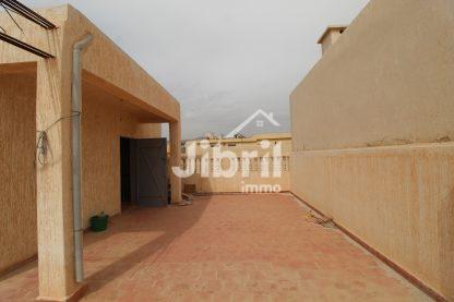Immeuble composé de 4 appartements à Ihchach, Agadir