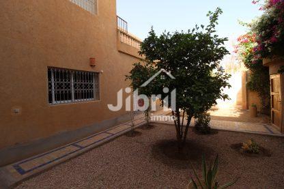 Villa paisible aux portes de Taroudant – Espaces généreux, piscine privée et vue sur l’Anti-Atlas !