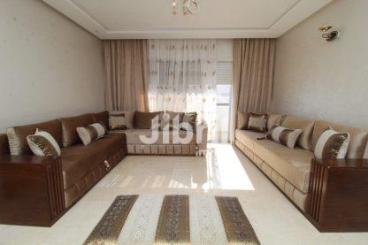 Appartement dernier étage au centre-ville d’Agadir