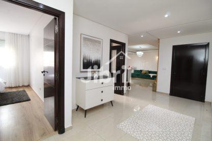 Appartement avec vue intérieure sur piscine à Hay Mohammadi, Agadir