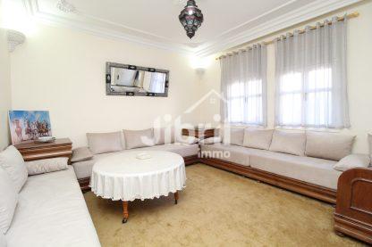 Appartement à Hay Salam, Agadir – Confort, intimité et terrasse ensoleillée !