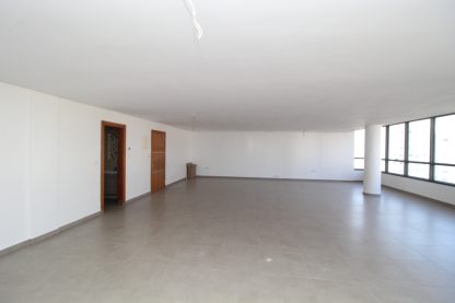 Bureau à louer à Agadir   Avenue Moukawama, emplacement stratégique !