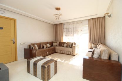 Appartement dernier étage au centre-ville d’Agadir