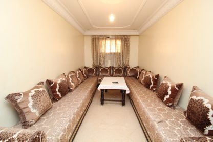 Maison à vendre au quartier Lakhiam   2 façades, garage et possibilité d’agrandissement