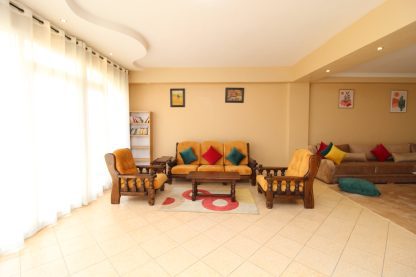 Grand appartement 200 m2 à louer à Najah Agadir