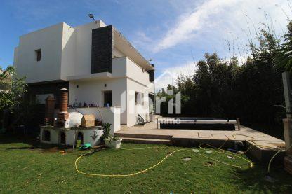 Villa de standing à Bensergao – Résidence sécurisée avec piscine privée et grand jardin