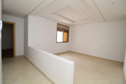 A vendre: Superbe appartement Hay Mohammadi
