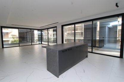 À vendre : Appartement de luxe à Agadir Quartier Founty, 4 étages de confort et de raffinement