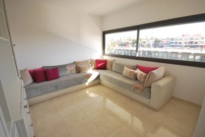 Superbe appartement rénové à 500 m de la plage d’Agadir   Confort moderne et emplacement privilégié