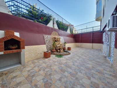 Superbe appartement meublé avec cour privative à Extension Dakhla, Agadir