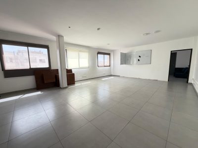 Bureau professionnel de 78 m2 sur l’Avenue Hassan II à Agadir Une adresse stratégique pour votre entreprise