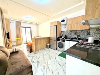 Appartement en bord de mer à Aourir avec piscine   Location moyenne durée