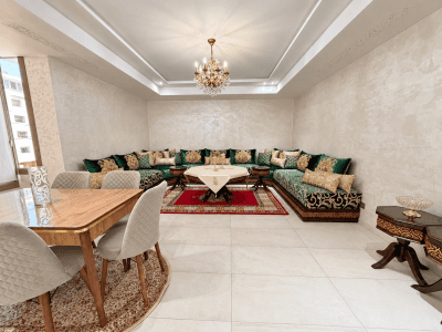 Appartement meublé sur l’avenue des FAR, Agadir   Confort et charme marocain !