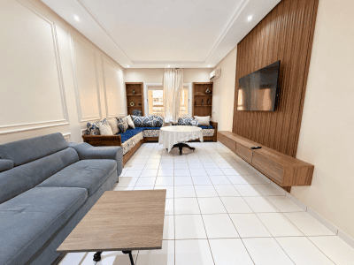 Duplex meublé sur l’avenue des FAR, Agadir Deux niveaux pour votre confort !
